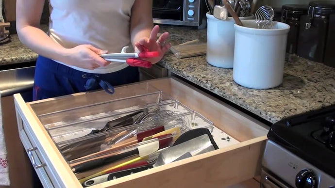 Kitchen Drawer Organization by Pretty Neat Living (10 years ago)