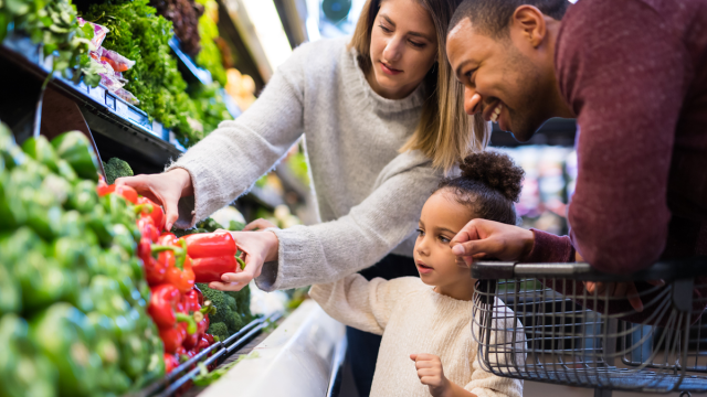 10 Tips & Tricks That’ll Get Your Kids to Eat Better