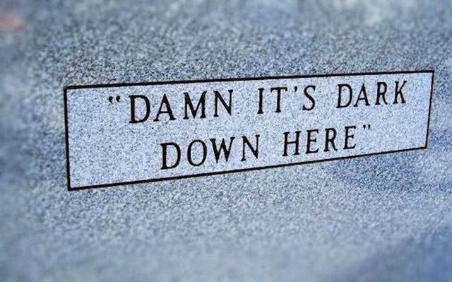 29 Funny Tombstone Sayings To Give You a Giggle